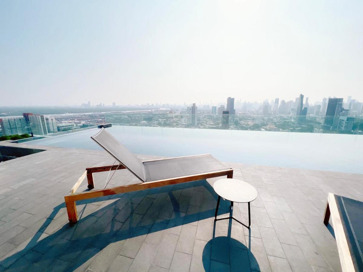 2 Bedroom Luxury Apartment 3 Min Walk From Bts Ekkamai Bangkok Exteriör bild